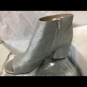 Maison Margiela Chunky-Heel Open-Toe Booties